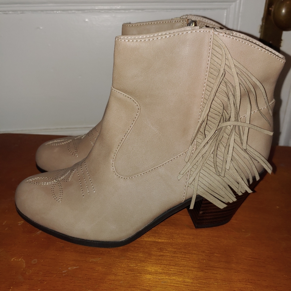 Brand New Adorable Cowboy Booties!